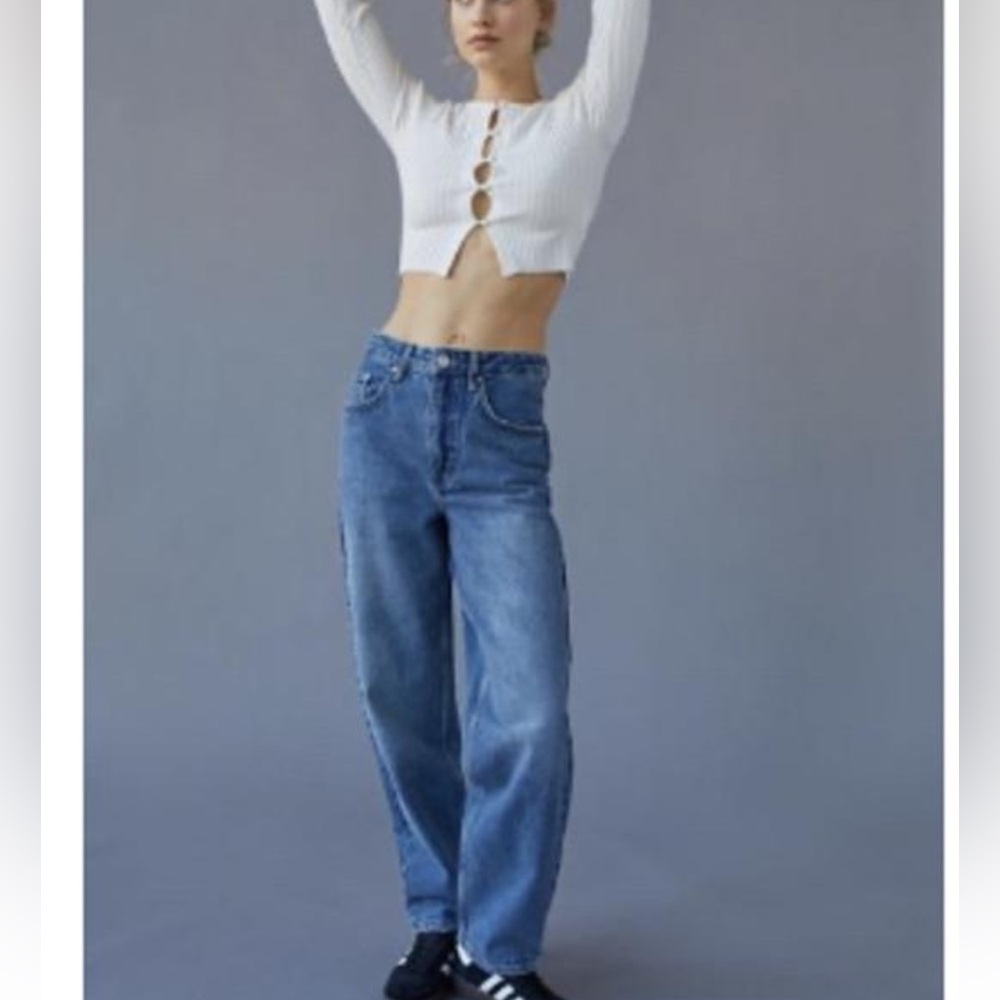 BDG vintage feel high rise baggy jean